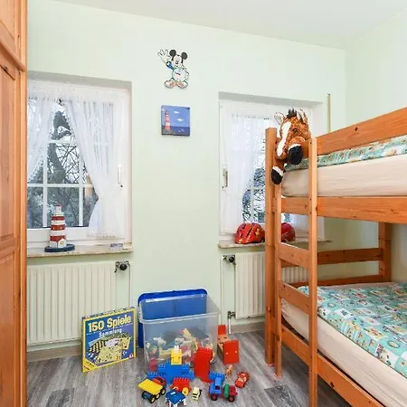 Auf Dem „zur Alten Linde“ Apartman Holtgast